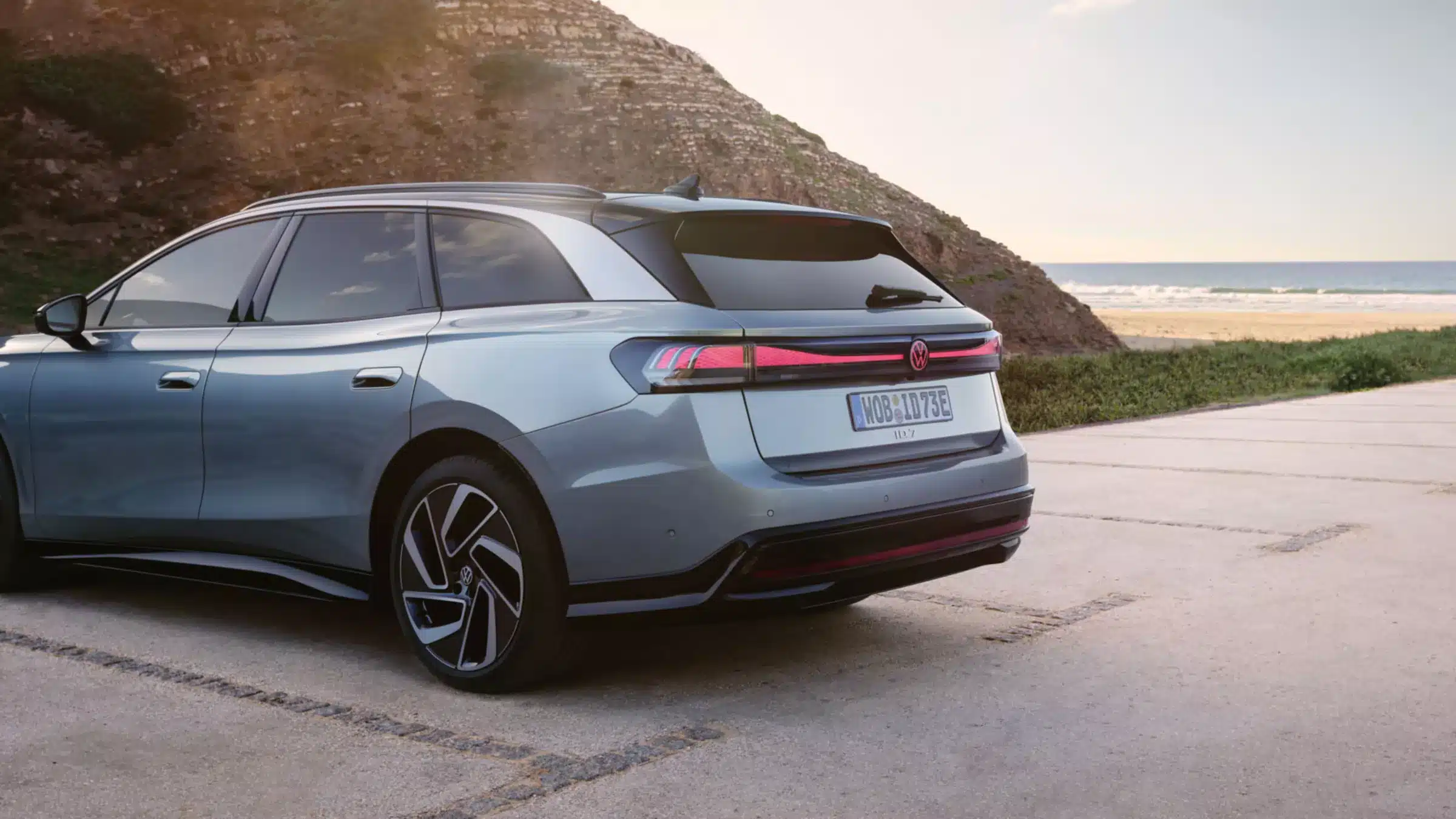 VW ID.7 Tourer Pro – am Strand